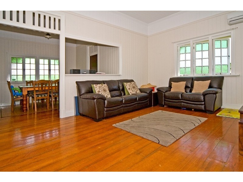 352 Hawthorne Road, Hawthorne QLD 4171