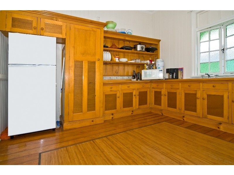 352 Hawthorne Road, Hawthorne QLD 4171