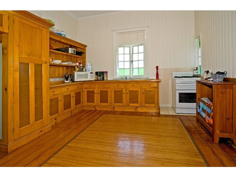 352 Hawthorne Road, Hawthorne QLD 4171