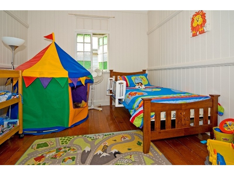 352 Hawthorne Road, Hawthorne QLD 4171