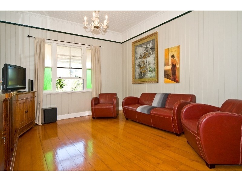 41 Burke Street, Coorparoo QLD 4151