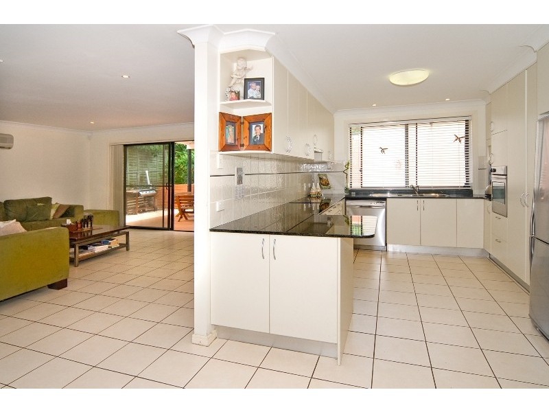 45 Lewana Street, Mansfield QLD 4122