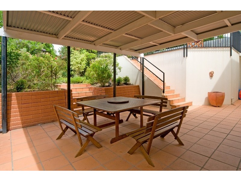 45 Lewana Street, Mansfield QLD 4122