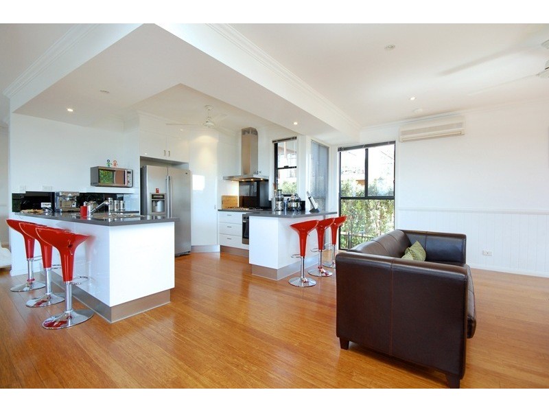 12a Thorpe Street, Balmoral QLD 4171