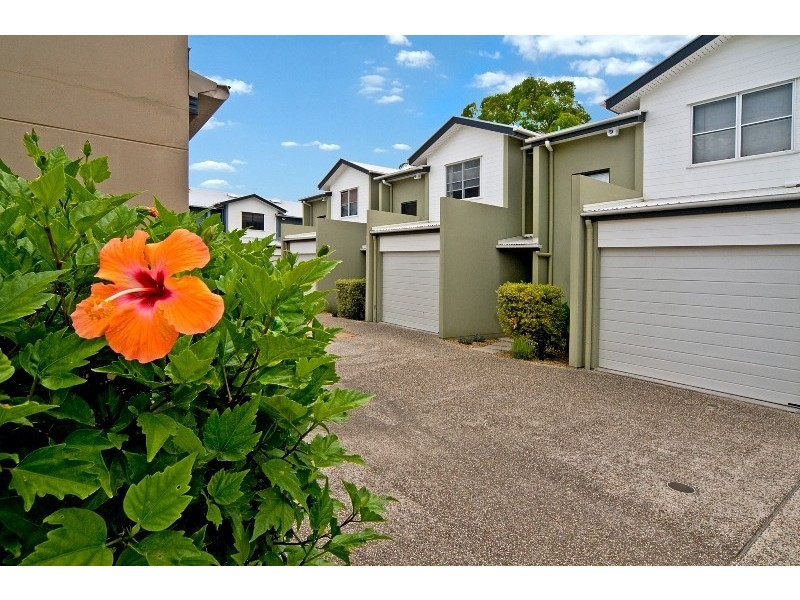 7/16 Park Street, Hawthorne QLD 4171