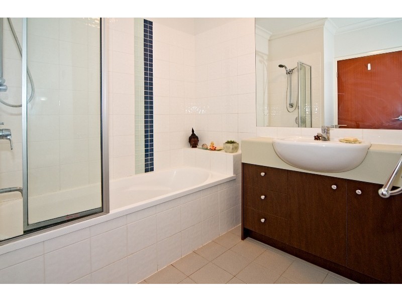 7/16 Park Street, Hawthorne QLD 4171