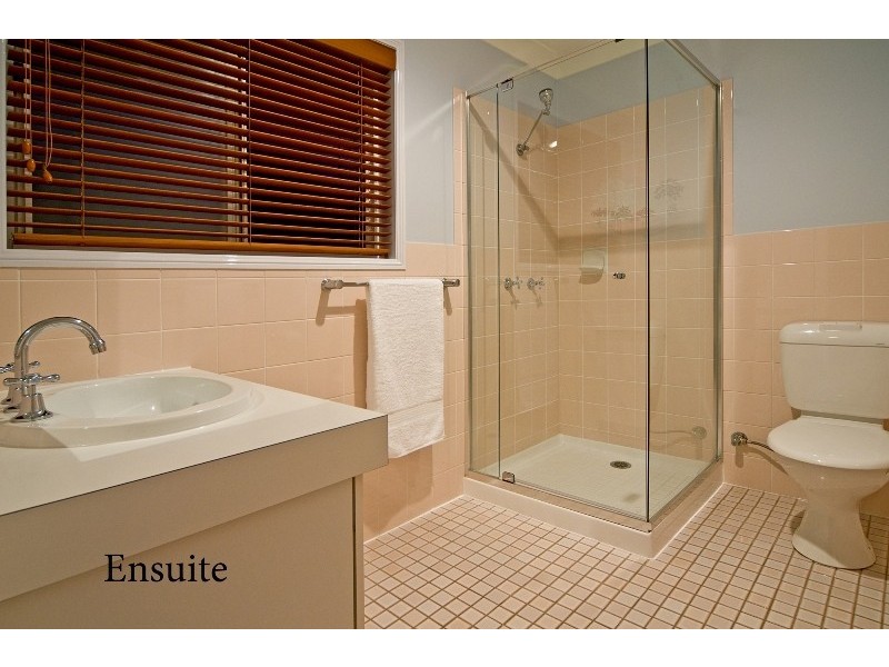 6 Somerset Court, Carina Heights QLD 4152