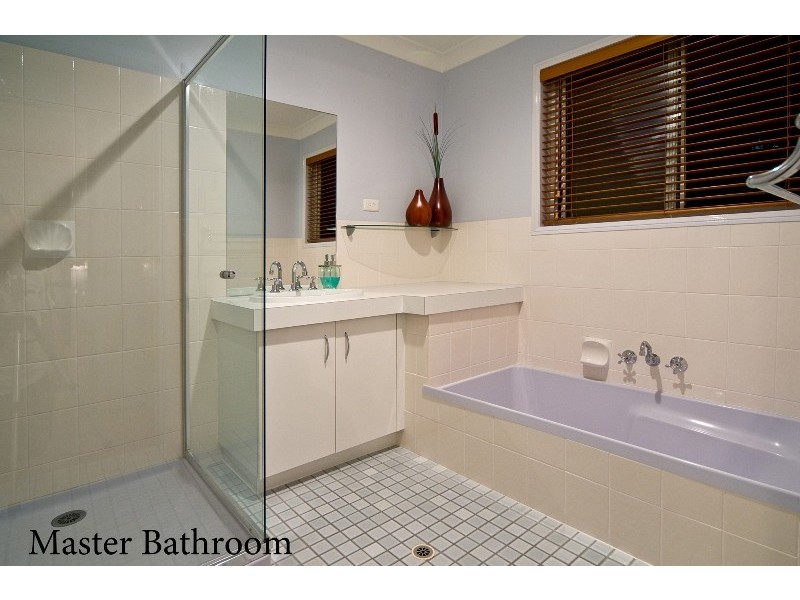 6 Somerset Court, Carina Heights QLD 4152