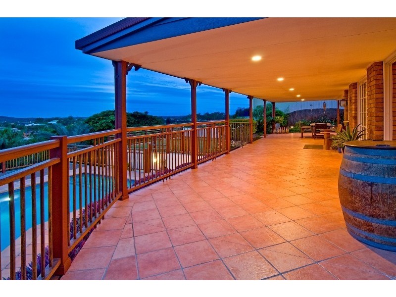 6 Somerset Court, Carina Heights QLD 4152