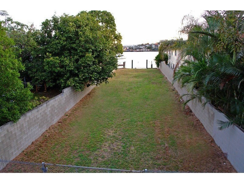 110 Quay Street, Bulimba QLD 4171