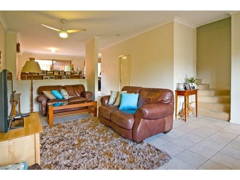 105 Coutts Street, Bulimba QLD 4171