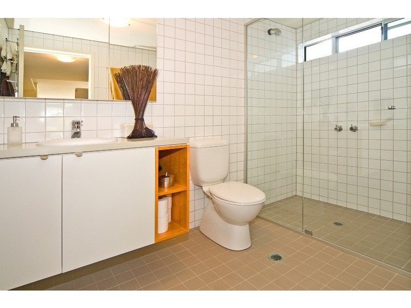 21/18 Ferry Lane, Bulimba QLD 4171