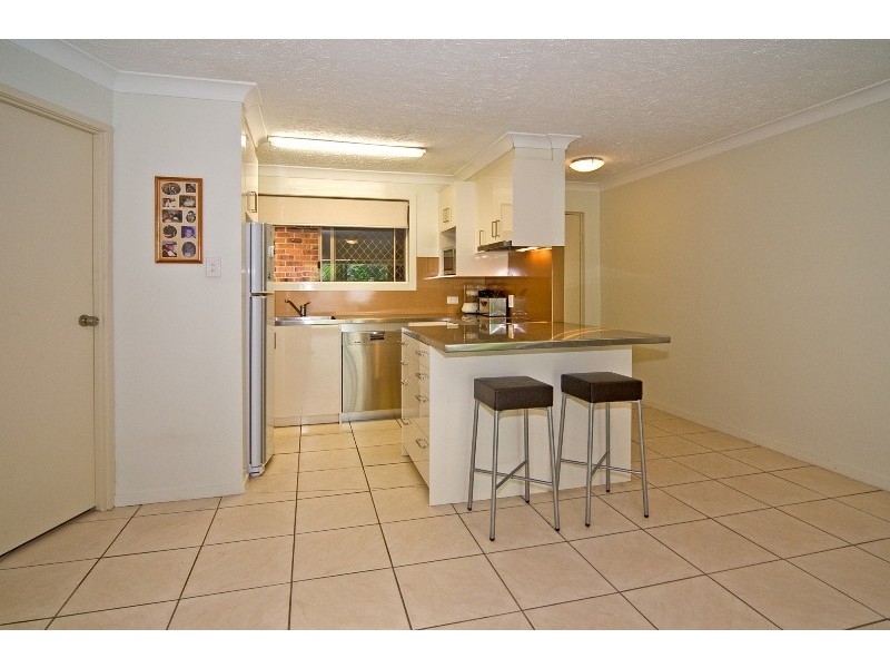 2/65 Real Street, Annerley QLD 4103