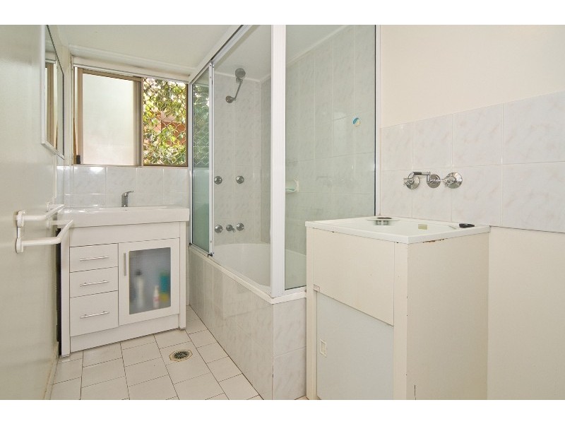 2/65 Real Street, Annerley QLD 4103