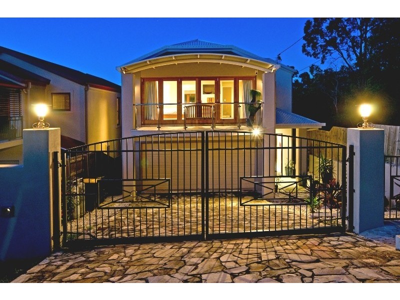 42 Brussels Avenue, Morningside QLD 4170