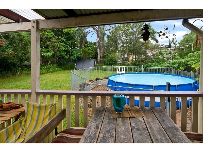 6 Baringa Street, Morningside QLD 4170