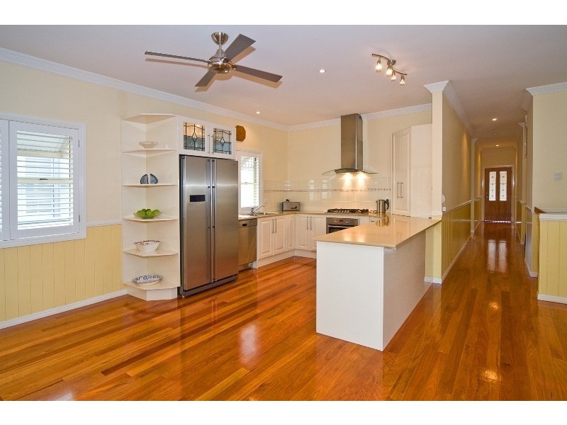 40 Overend Street, Norman Park QLD 4170