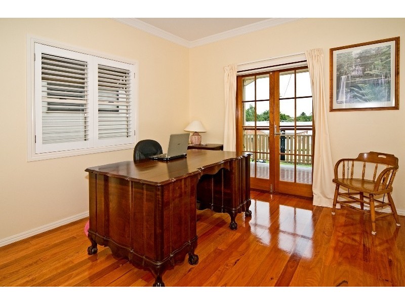 40 Overend Street, Norman Park QLD 4170