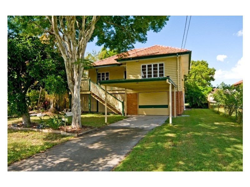 22 Blackwood Avenue, Cannon Hill QLD 4170