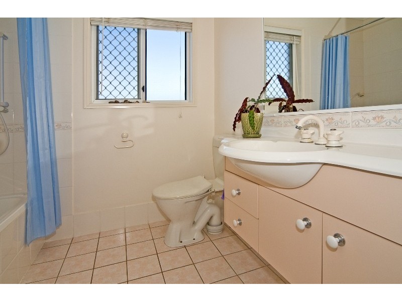 3 Christina Place, Belmont QLD 4153