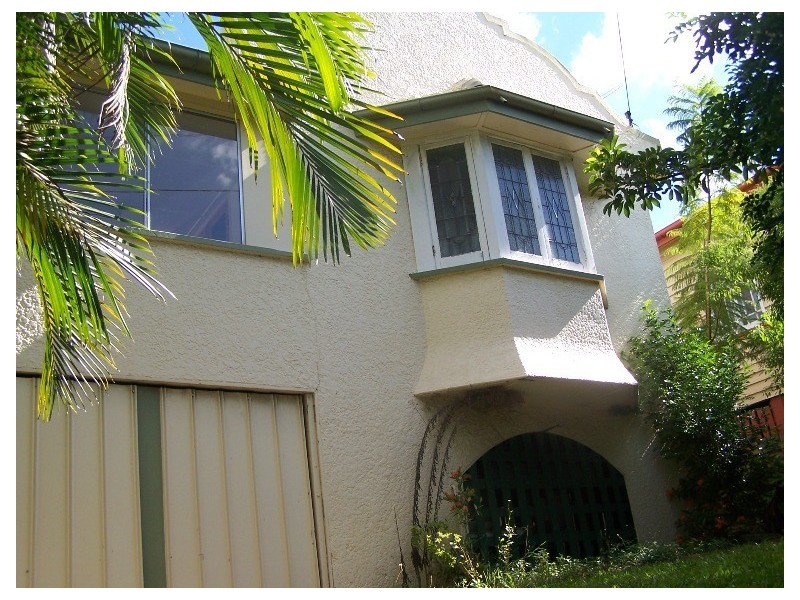 749 Logan Road, Greenslopes QLD 4120