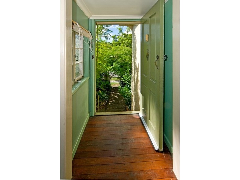 749 Logan Road, Greenslopes QLD 4120