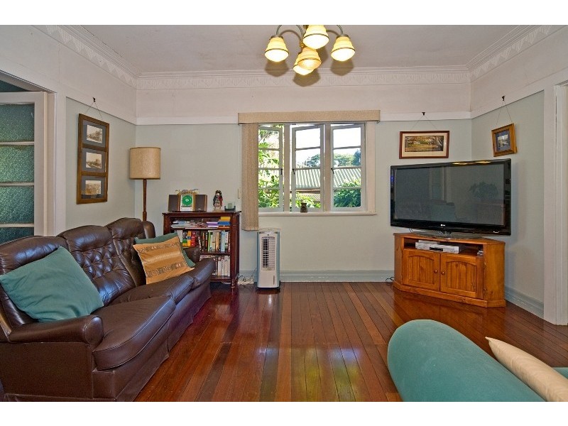 123 Bulimba Street, Bulimba QLD 4171