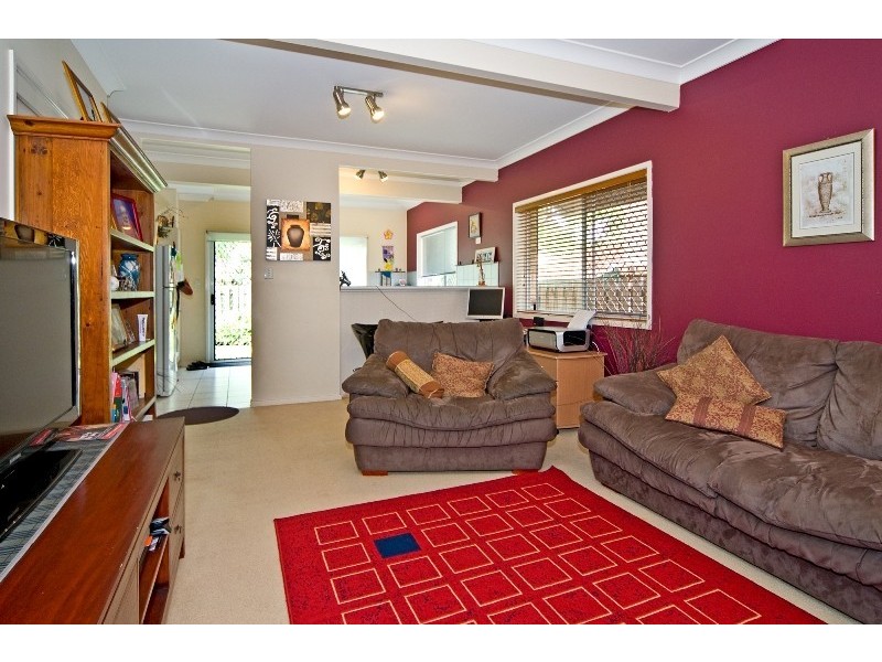 20 Hillside Crescent, Seven Hills QLD 4170