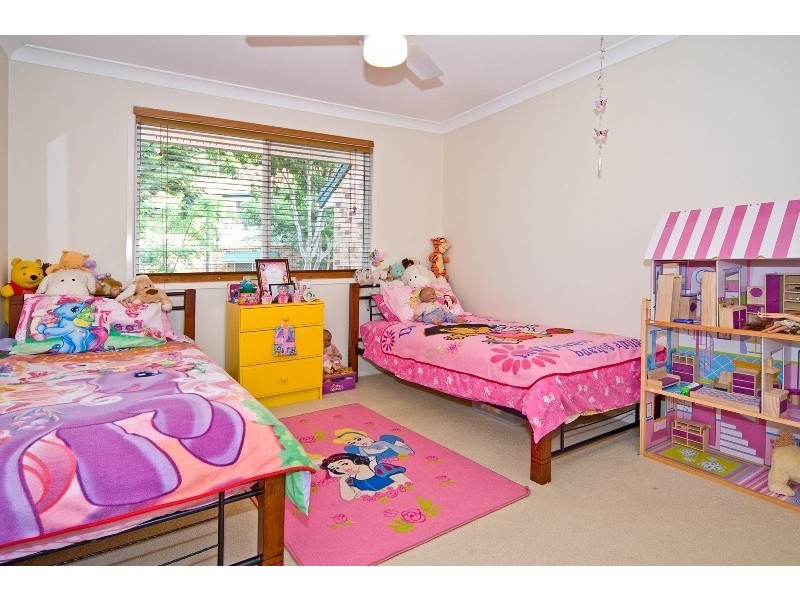 20 Hillside Crescent, Seven Hills QLD 4170