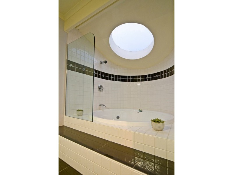 7 Somerset Court, Carina Heights QLD 4152