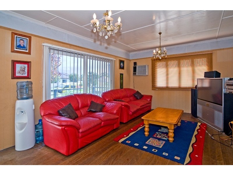 53 Dickenson Street, Carina QLD 4152