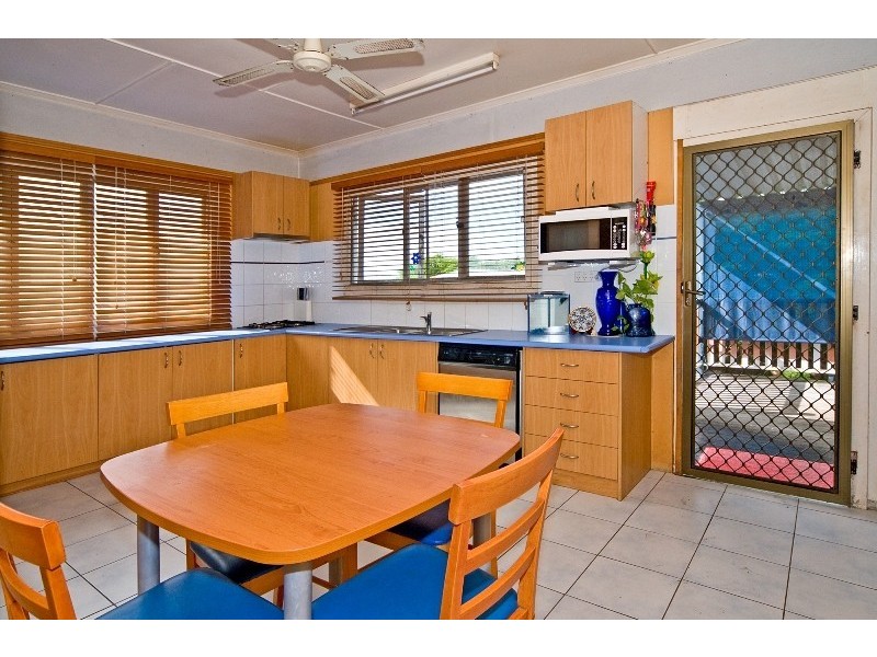 53 Dickenson Street, Carina QLD 4152