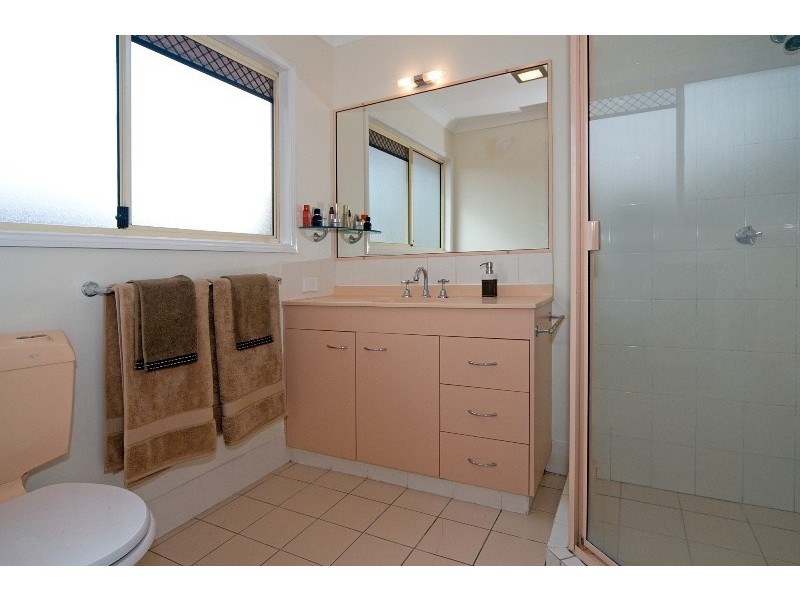 39 Glen Nevis Street, Mansfield QLD 4122