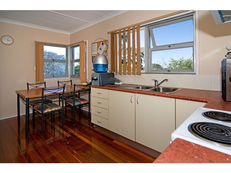 140 Fifth Avenue, Balmoral QLD 4171