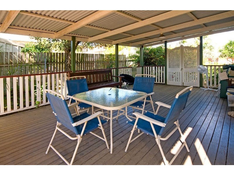 54 Smallman Street, Bulimba QLD 4171