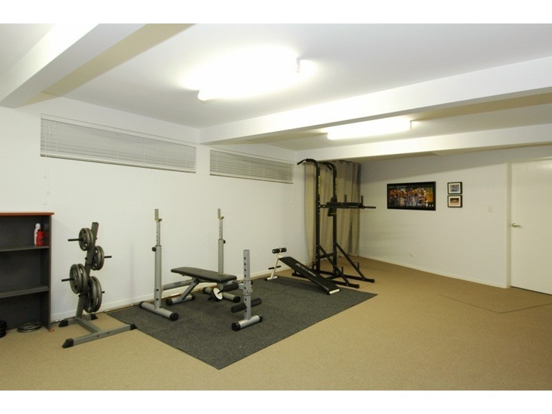 4 Spica Street, Coorparoo QLD 4151