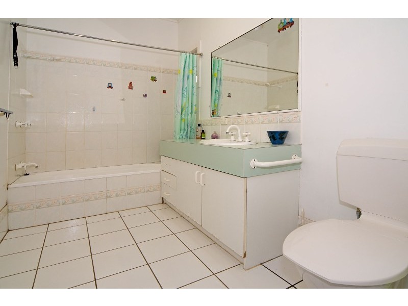 26 Grant Street, Camp Hill QLD 4152