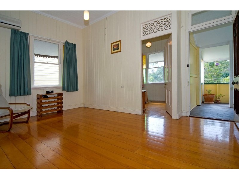 350 Ferguson Road, Norman Park QLD 4170