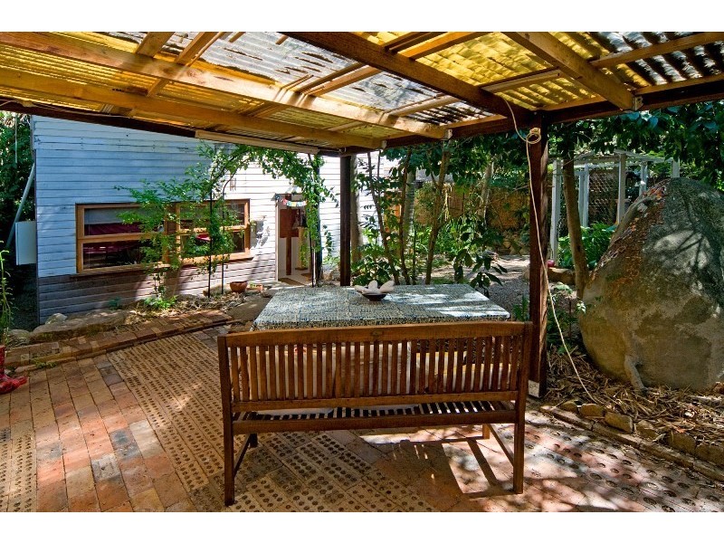 348 Riding Road, Balmoral QLD 4171