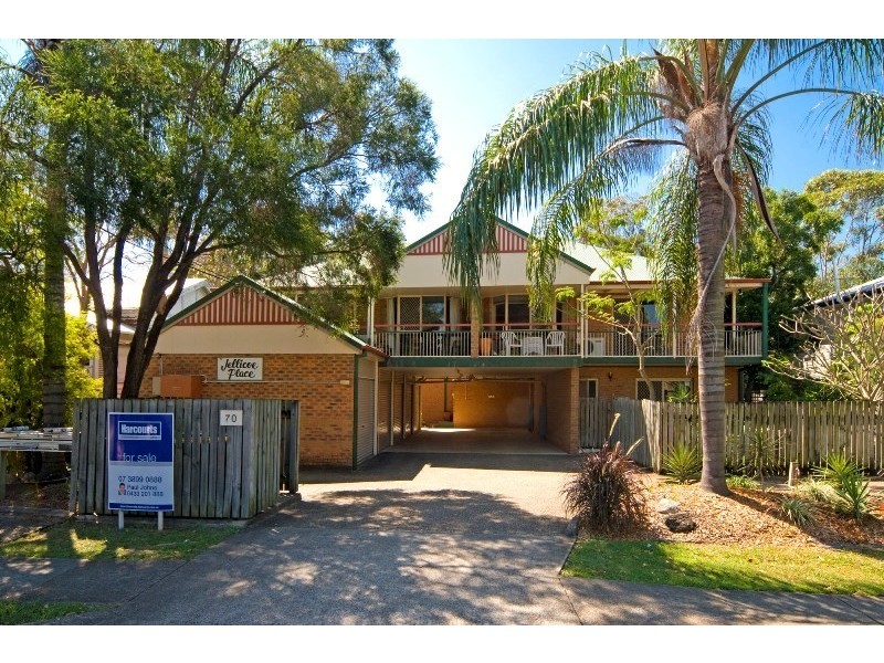 2/70 Jellicoe Street, Coorparoo QLD 4151