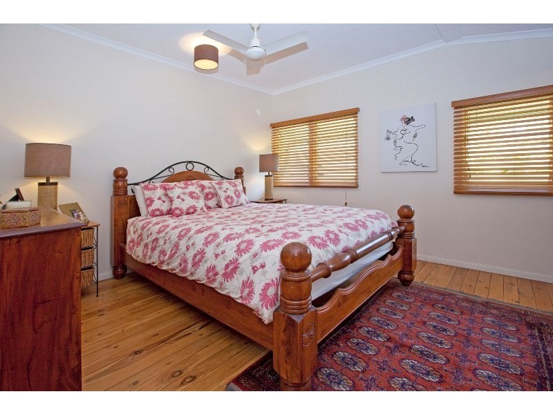 5 Bartlett Street, Morningside QLD 4170