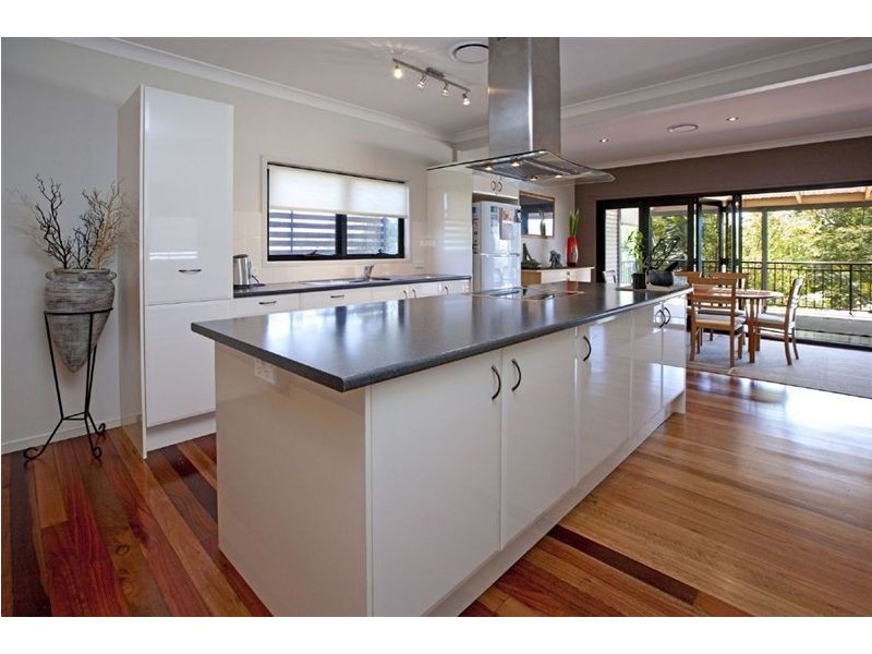 204 Agnew Street, Morningside QLD 4170