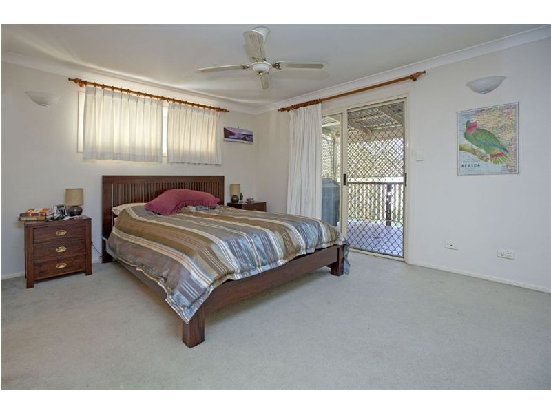 116 Fifth Avenue, Balmoral QLD 4171