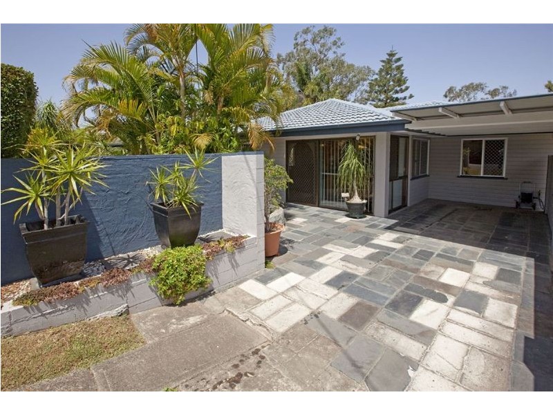 5 Oberon Street, Morningside QLD 4170