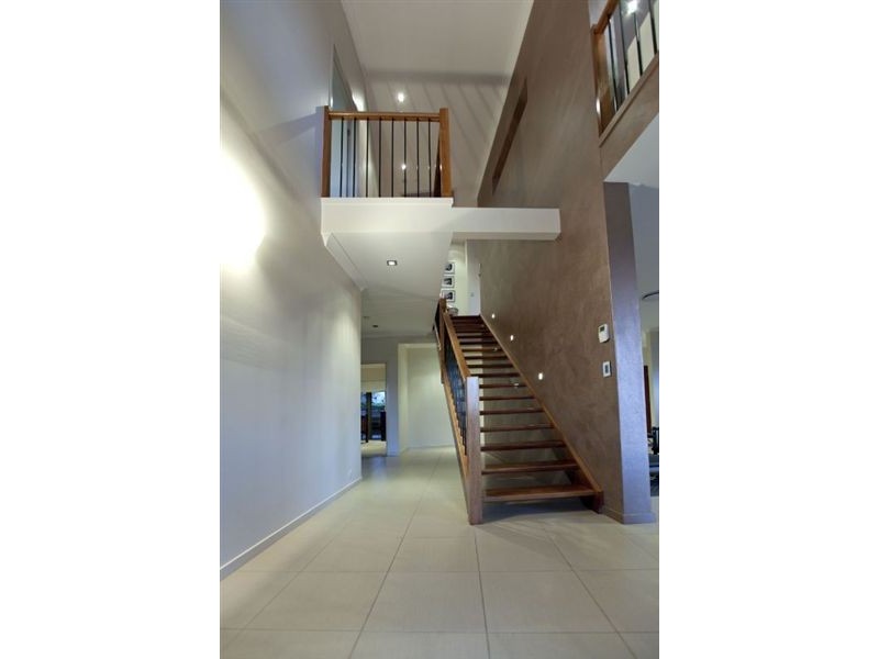 11 Hurd Terrace, Morningside QLD 4170