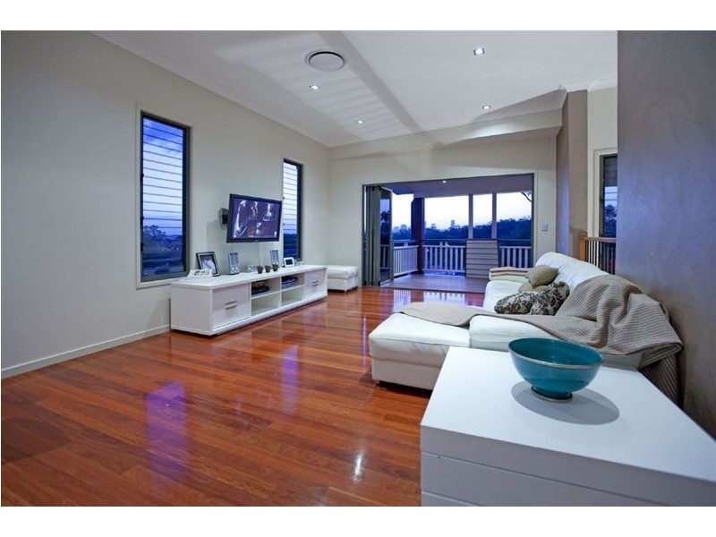 11 Hurd Terrace, Morningside QLD 4170