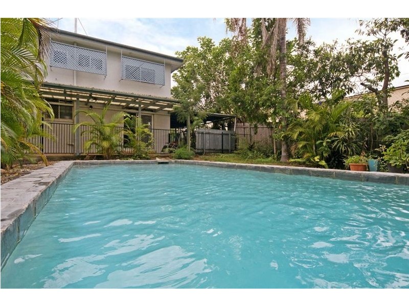 43 Rita Street, Holland Park QLD 4121