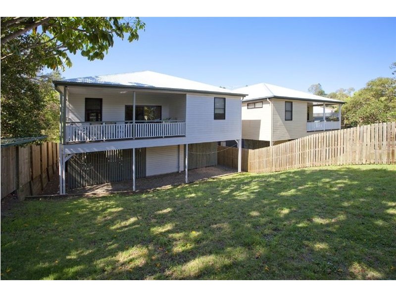 332 Ferguson Road, Norman Park QLD 4170