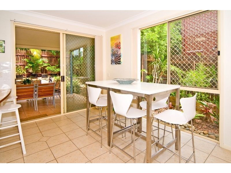 4/111 Hawthorne Road, Hawthorne QLD 4171