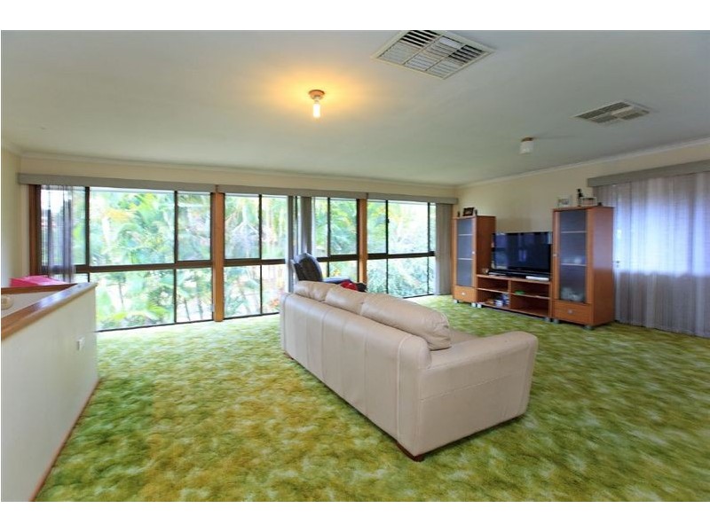 3 Majura Street, Belmont QLD 4153